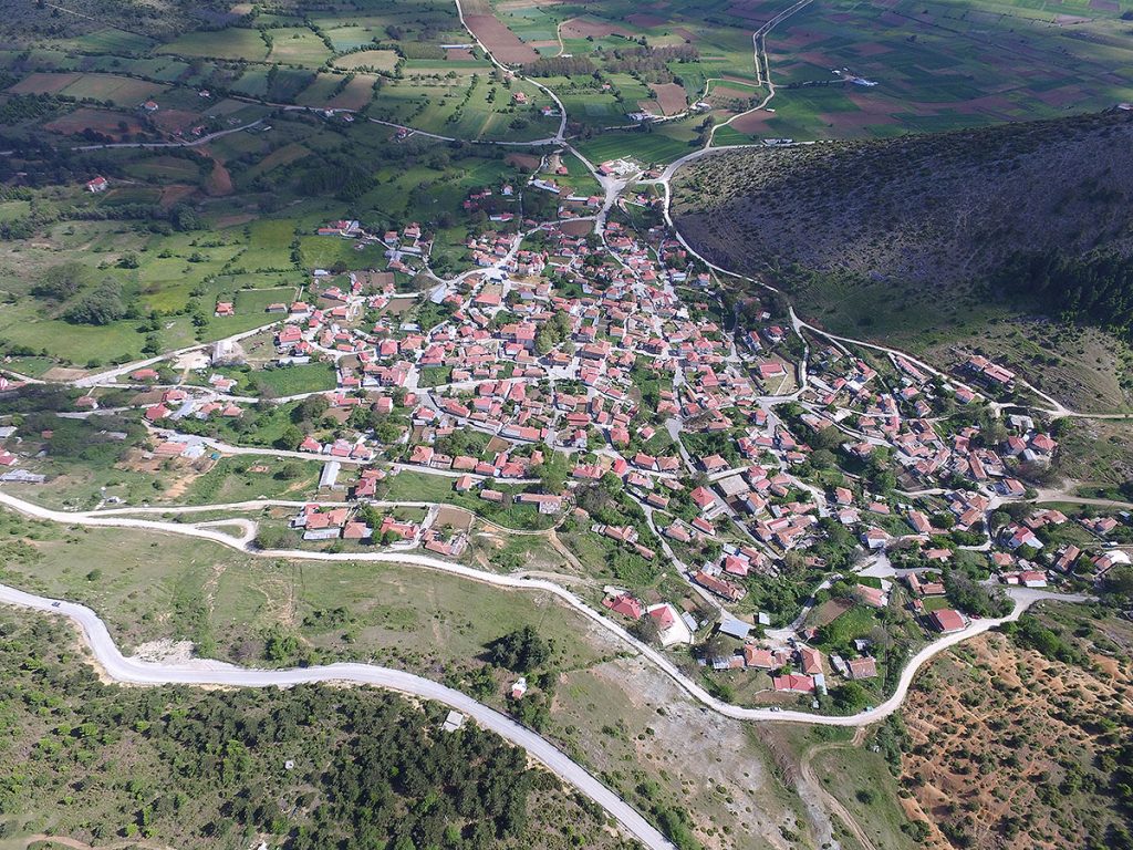 h-kallipeukh-afhgeitai